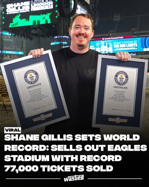 sfmcguire79's tweet photo. @axios @nbcsnl @kenanthompson @sarafischer “Please, Kenan, tell me more about how to be a successful comedian.” https://t.co/3GjycX69W8