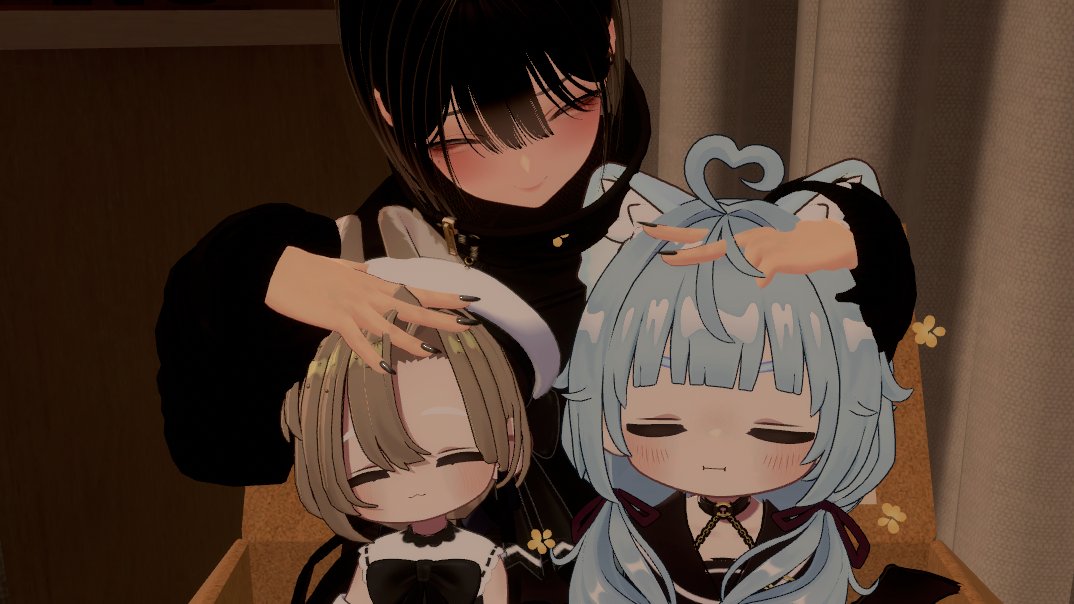 2Btorinosuke's tweet photo. 朝からきぷに囲まれて幸せだった
きぷ撫でてる時の顔があまりにもお母さん https://t.co/2Ot9r3S7mh