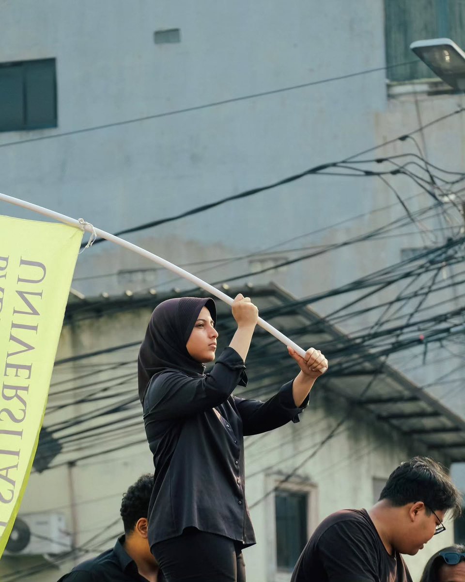 akuhanyaaku24's tweet photo. kali ini, fathimah azzahra tanpa almet kuning dan makara hijaunya

cr ig visualsofarudaphoto https://t.co/2IyCIrVong