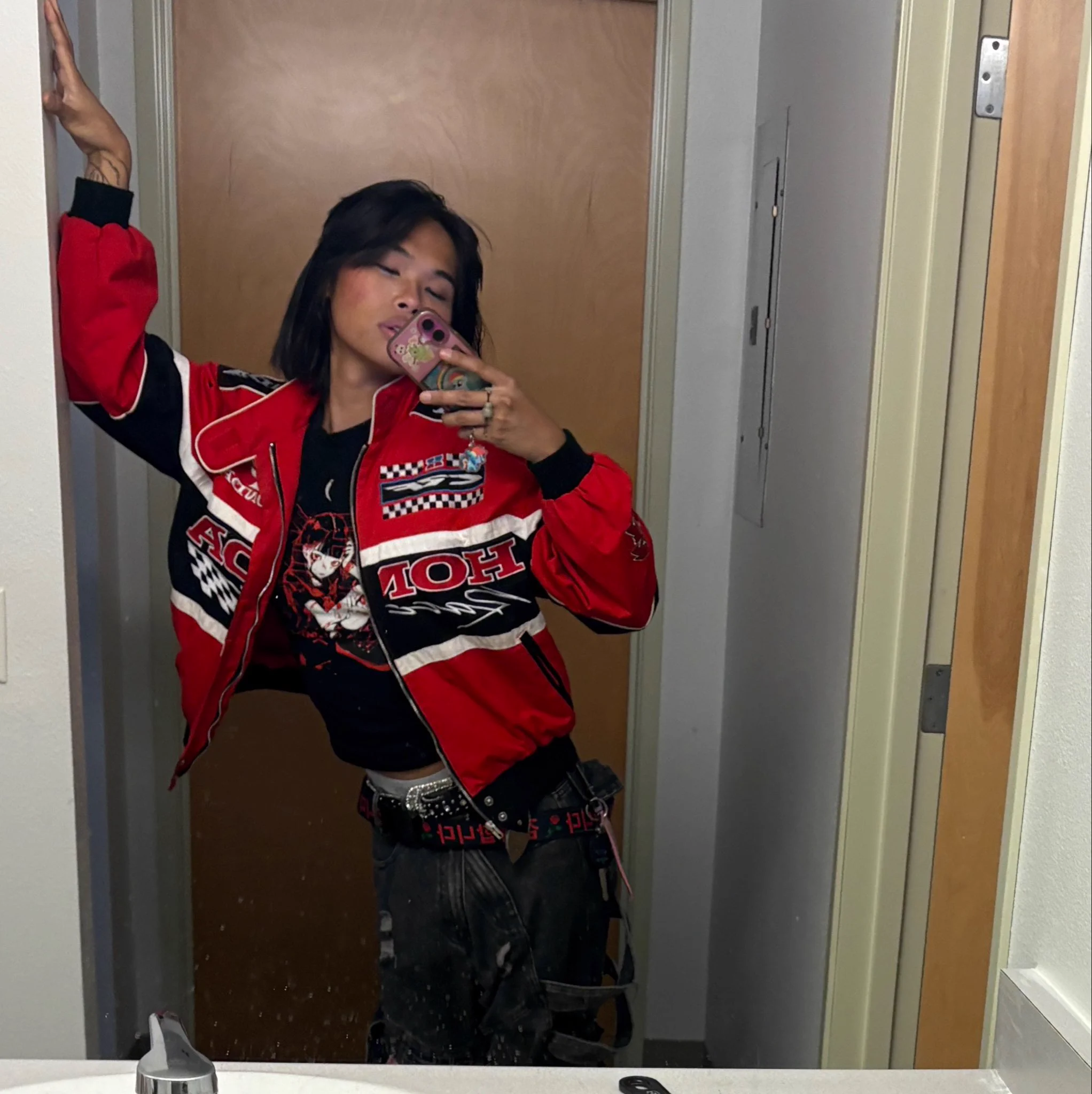 Jiyuu🫀(🍱🧠) on X: "u single? im not LOL" / X