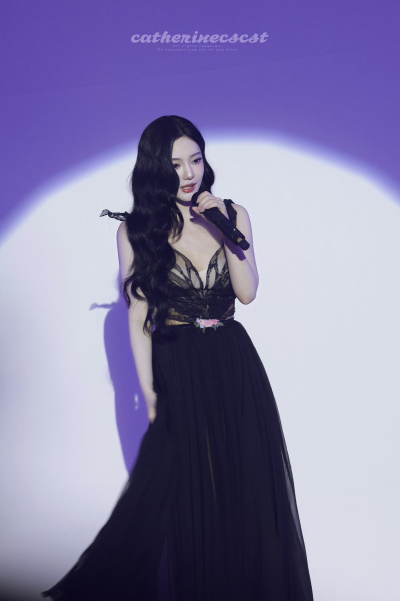 BoingBoinghh's tweet photo. Born to shine

ECHOES OF NINGNING
#EchoesOfLove24NING
#NINGNING https://t.co/rnyhPtGpOp