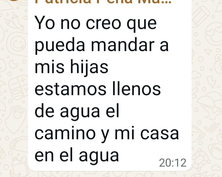 idonnayr's tweet photo. Acá @Mineduc, una apoderada del curso de mi hijo, y ésto se repite al infinito en las zonas rurales de la Región metropolitana.
ESTÚPIDOS https://t.co/riUSFT2YML