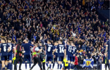 HampdenRoarPod1's tweet photo. There will be attempts from Tartan Army groups to get a properly organised singing section at Hampden for our games in 2027 🏴󠁧󠁢󠁳󠁣󠁴󠁿

Not necessarily 'ultra' culture, but fans who are happy to try and take responsibility to keep the volume going during games.

Our singing section possibility pod is out now. Links below ⤵️

🍏 https://t.co/WRcyA3DSTf 
🟢 https://t.co/198ewMmmxF 
▶️https://t.co/z7j0IyjJGZ 
➕ https://t.co/9EM8eJcpYN