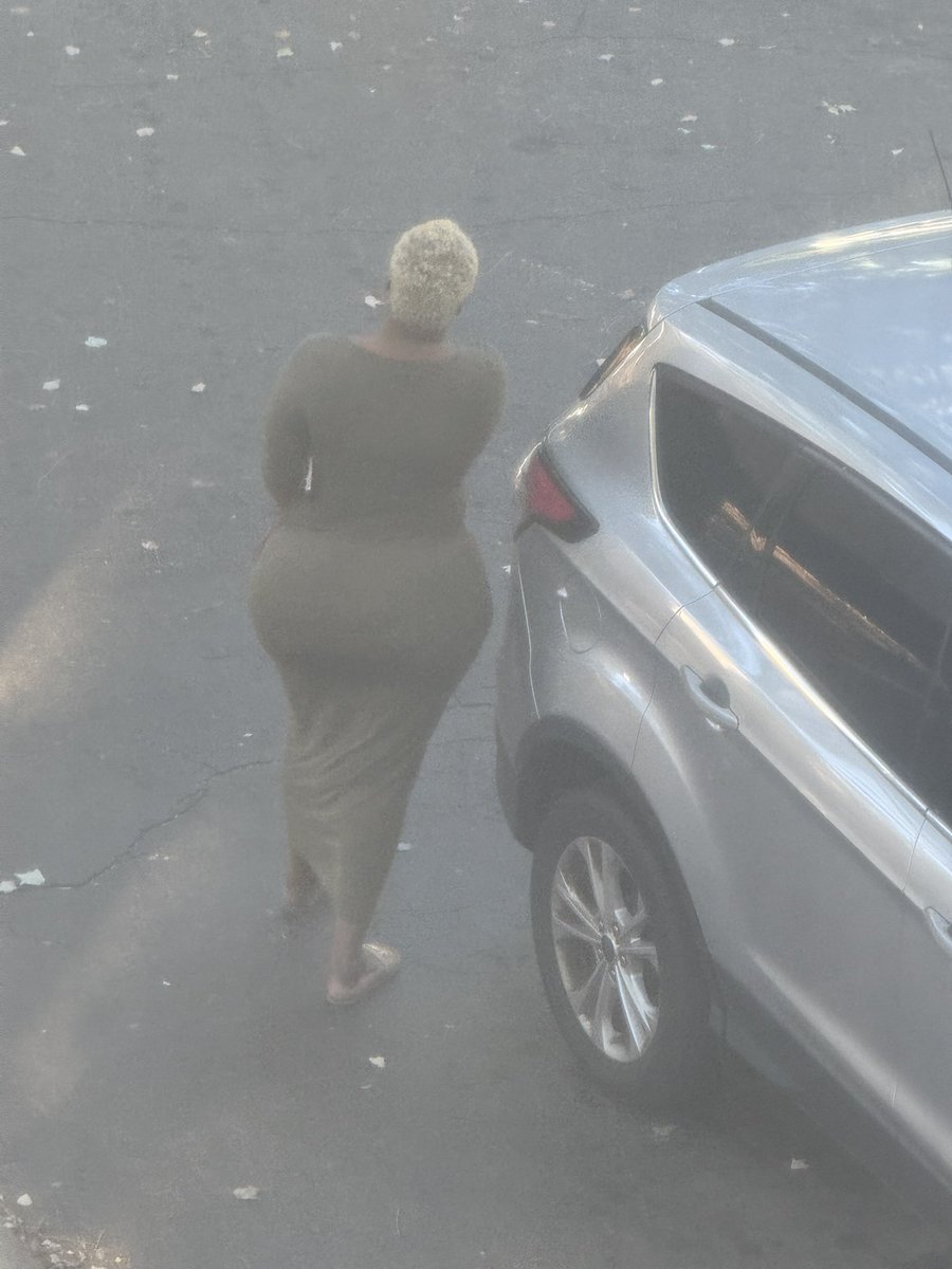phatboidickens's tweet photo. Thick ass African #creeplife #atlfreaks #phatass #phatbooty #widehips #thickthighs #nofacenocase #bigbooty #blackbooty #africanbooty #ebonybooty #bigass https://t.co/MmkoseMRzf