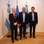 Photo by Embajador Peter Lamelas (@USAmbassadorARG)