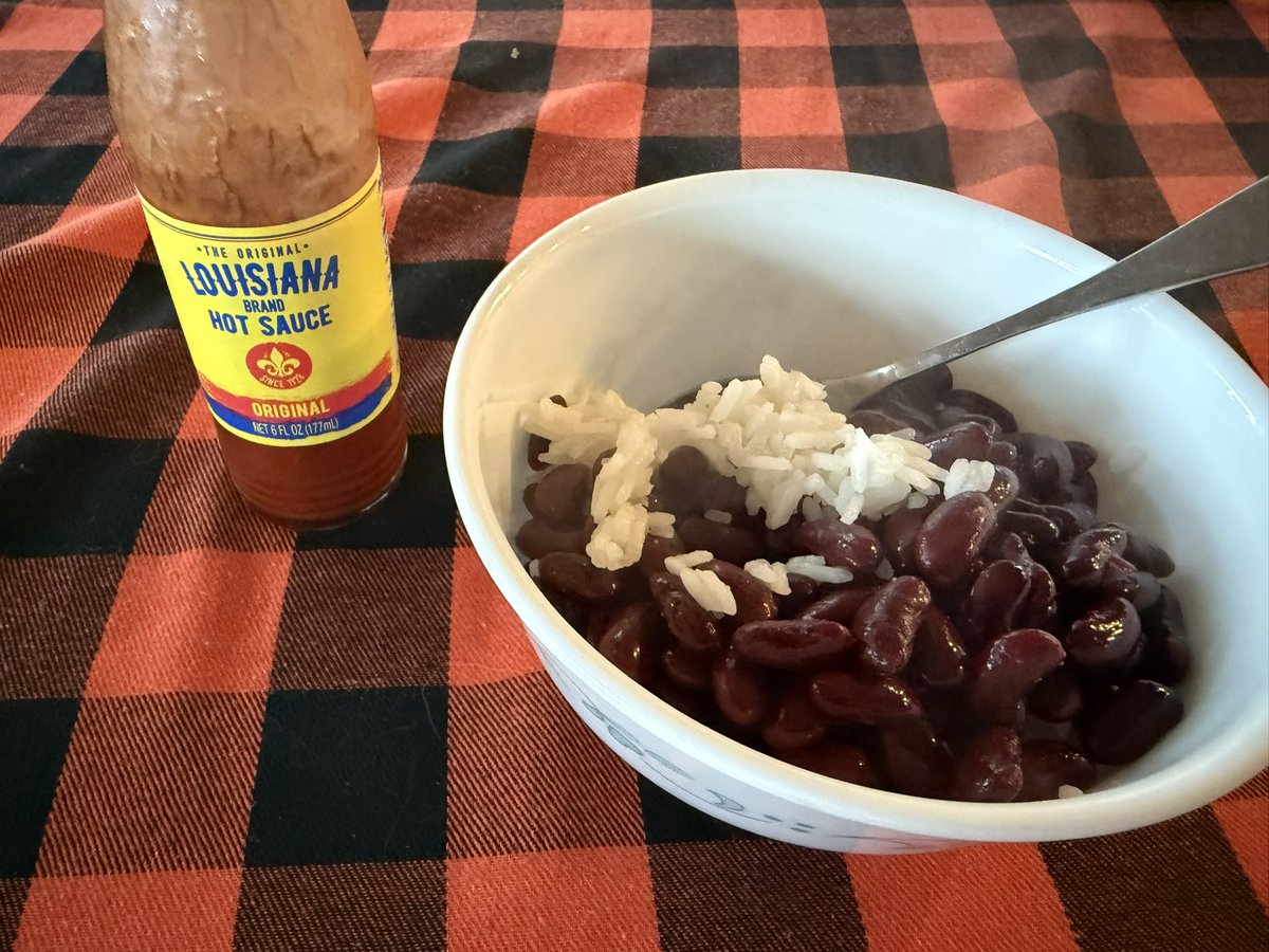 standard_beans tweet picture