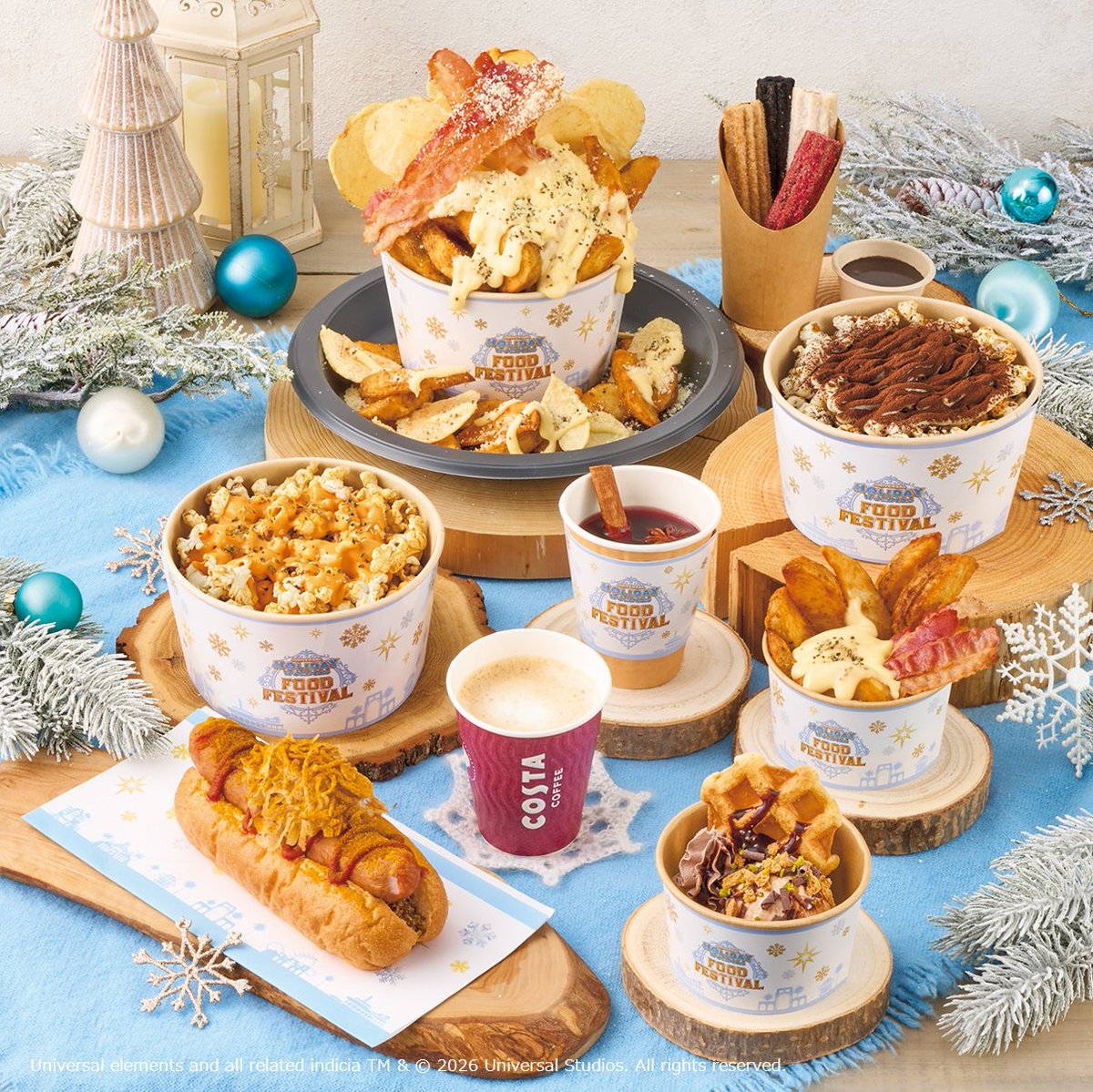 USJ_Official's tweet photo. ⋆⸜⛄ 好評販売中 🧣 ⸝‍⋆
🔔ホリデー・フード・パスポート🔔

🍴お食事券
📍フードMAP
🎁景品付き！BINGOラリーが
ひとつになったおトクなパスポート

パークを巡るほど、 おいしさも楽しさも広がる✨
今だけの特別なフード体験へ！

購入は2027/1/14まで‼https://t.co/KVCc0SlsRC https://t.co/E0C6TxZ2yE