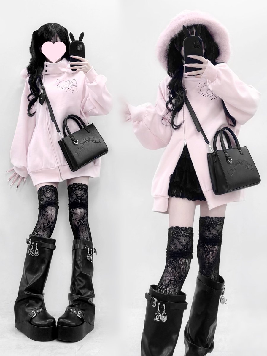 mm4dollnc's tweet photo. .⋆𝜗𝜚.†⋆ 𝑂𝐿𝐼𝑉𝐸 𝑑𝑒𝑠 𝑂𝐿𝐼𝑉𝐸 .⋆𝜗𝜚.†⋆
斜めジップのトレンド感が可愛い>  ̫ <♡
いちごみるくカラーの🆕あざとパーカー🪄♡.·

✍︎ アシメZIPパーカー ¥8,690(税込)
    10/21(水) 12:00~ パルクロにてご予約start⟡.·
https://t.co/EljqgsSVuI  #pr https://t.co/IwgeMvOHw2