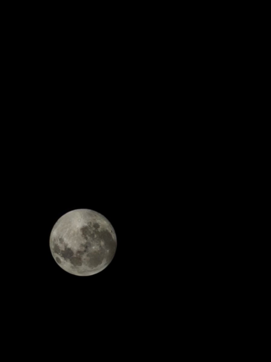 _levnho's tweet photo. A lua tava linda nesse dia 🌝 https://t.co/900snMkq1Q