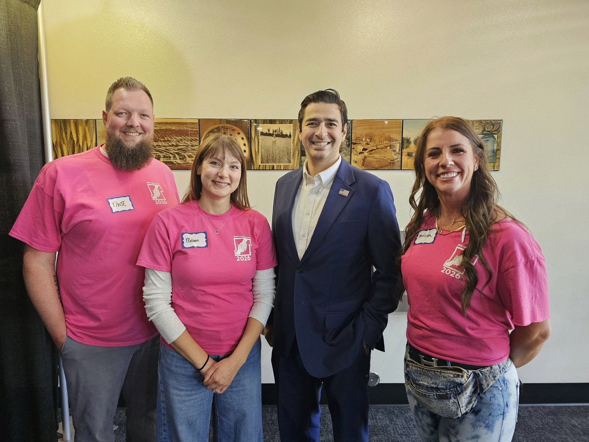 repgabeevans's tweet photo. As an Army veteran and former police officer, I know how important it is for families and veterans to have access to the resources they need when times get tough.

It was great visiting Weld Project Connect in Greeley, where more than 70 FREE services are available to help Coloradans get back on their feet.

Thank you to everyone making this possible! 🇺🇸