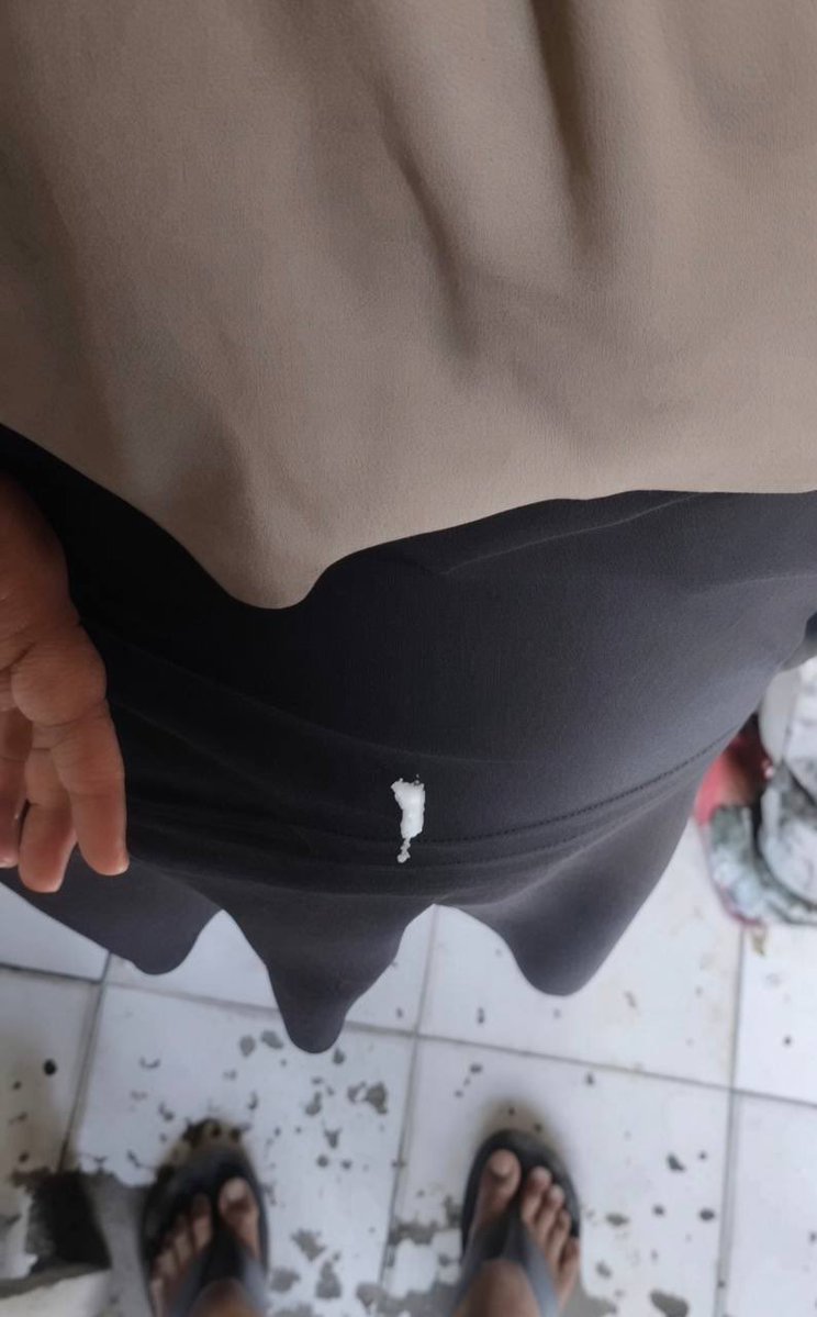 eratidel's tweet photo. ga sengaja ditempat umum??
https://t.co/M0T6Sxt3eQ https://t.co/plx4xV8oIz
