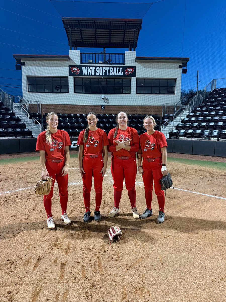 WKUSoftball's tweet photo. Tops Unlimited‼️

Congrats to our winning team, hitter, and pitcher! 

#GoTops https://t.co/mq29q5mrWH