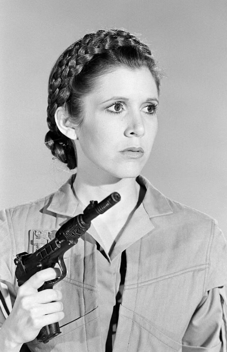 80sBeKindRewind's tweet photo. Remembering Carrie Fisher #80s https://t.co/T8B9pE2GpQ