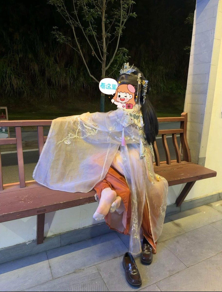 GamzeYilmaif's tweet photo. 继续发15岁的福，我真的不要🚪 

 真的给b看 不信你试试   

 我真的是女菩萨

流1。 https://t.co/gVRXPrzdNr