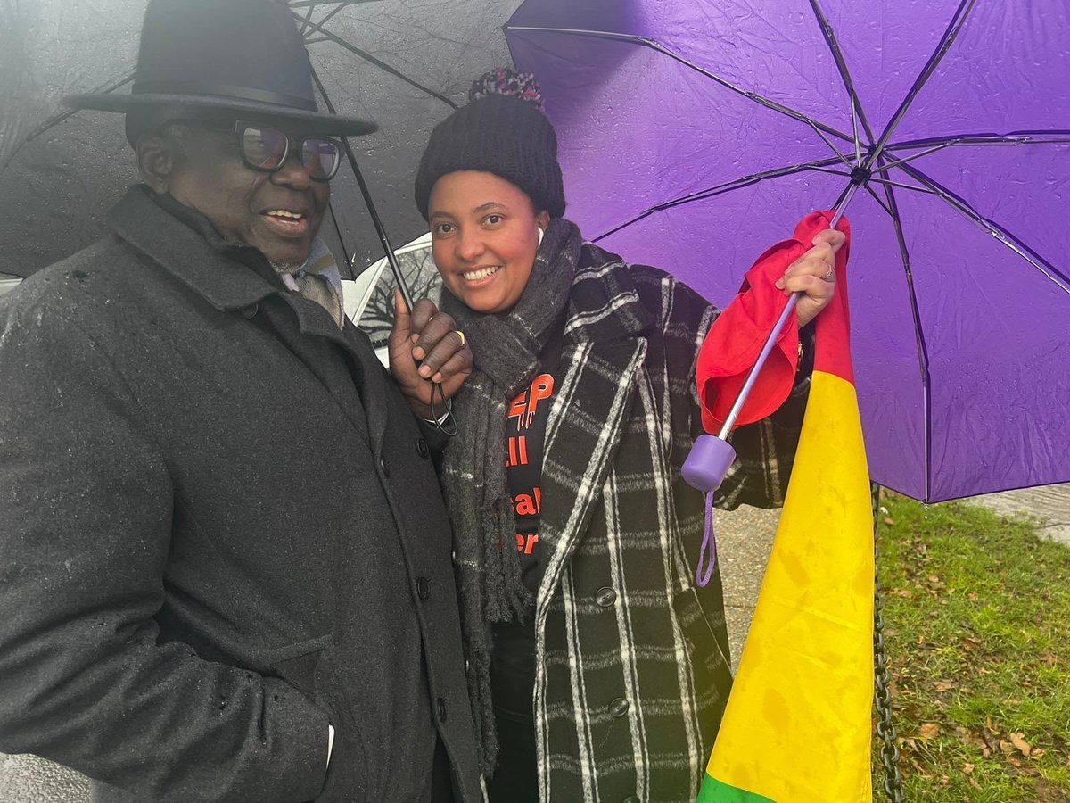 Oumouldial's tweet photo. 20 October 2022 - 20 October 2026

Four years later, we are still waiting for justice. We will never forget the victims. Justice for the victims of Jeudi Noir.  🇹🇩
(Vidéo et photos de 2022 avec Succès Masra et Souleymane Guengueng) https://t.co/1OHdyROdRi