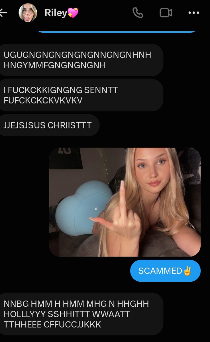 MelissaYourGod's tweet photo. First I took his money, then I promised him therapy and swindled him again.  Pathetic Retard https://t.co/S7qEhSZgN2
