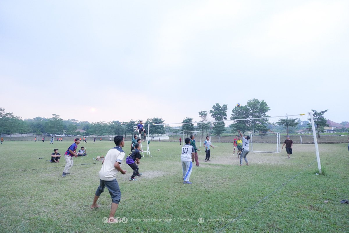pesantrendn2's tweet photo. LIGA GURU HARI KE-4
Pesantren Darunnajah 2 Cipining 

19 Oktober 2026 https://t.co/tED7mbJWlF