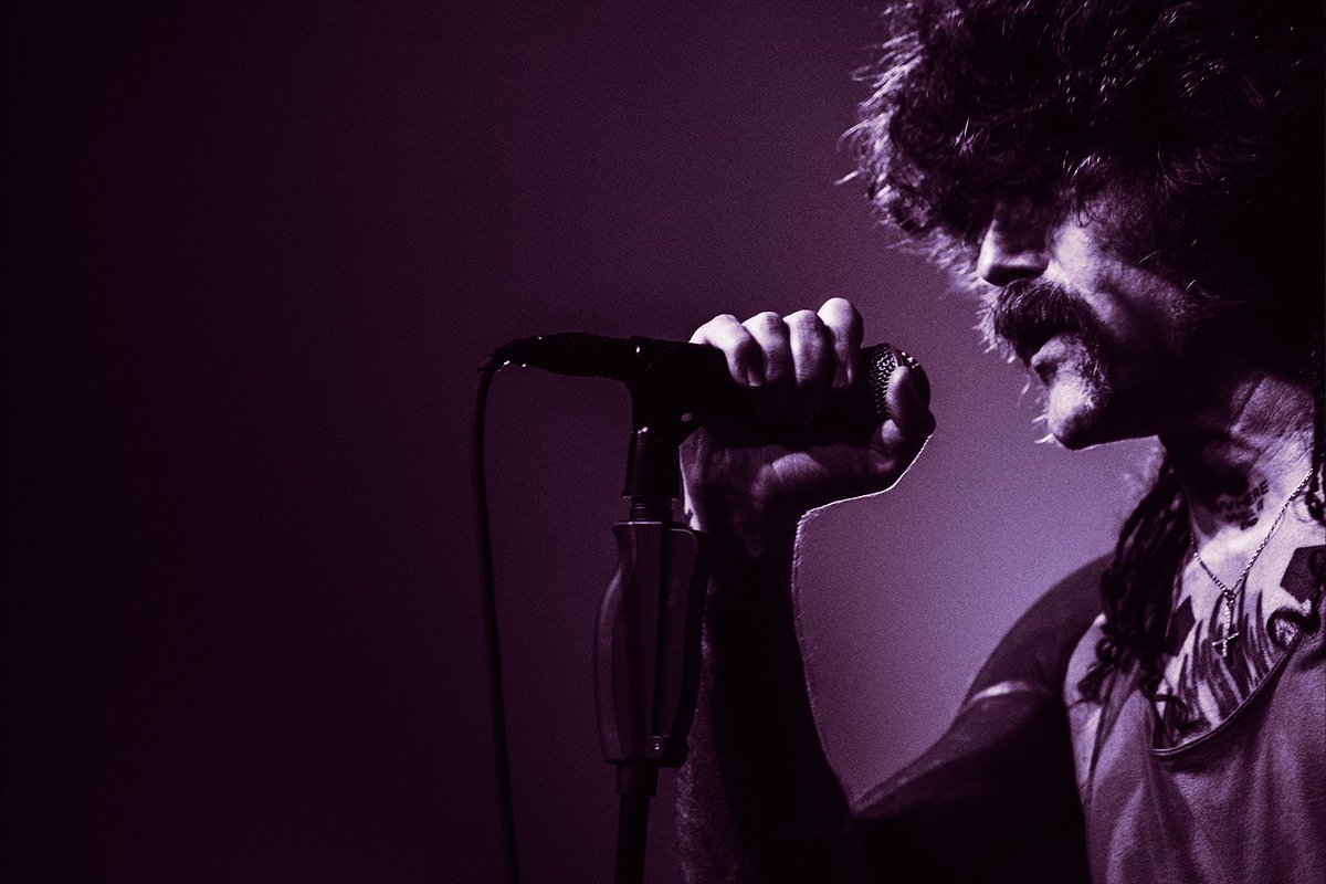 AFI's tweet photo. This last week with you all 🖤

Grand Rapids tonight…

📷: Lexie Alley + Chris Cooney https://t.co/Ru8oyScH7G