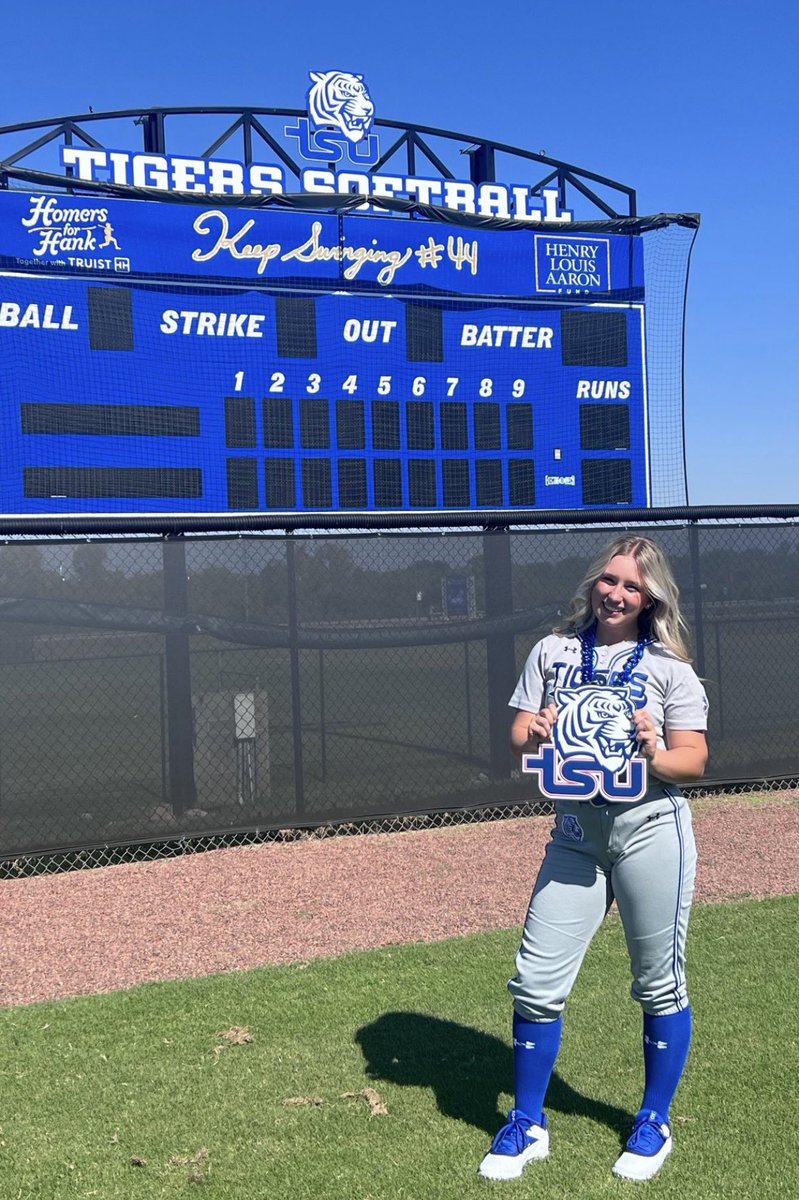 DiamondAddicts's tweet photo. After almost 14 months….

TENNESSEE STATE HAS A 2027 COMMIT

🐅Lily Hester
🐅Poseyville, Indiana
🐅Unity
🐅OF-MIF

Lily is a high IQ slapper who finds first base easily, then grabs second and third with her wheels

She was worth the wait🙌🏻

ROAR CITY, GET LOUD https://t.co/jNDV4Kny0D