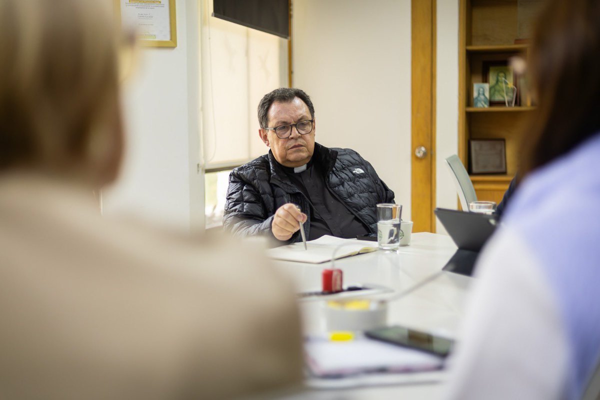 cornare's tweet photo. 🌿🏙️ Sostuvimos una reunión con integrantes del Consejo Territorial de Planeación de Rionegro (CTP) para avanzar en la construcción de insumos para la actualización del Plan de Ordenamiento Territorial (POT) del municipio. https://t.co/VhT759e6BU