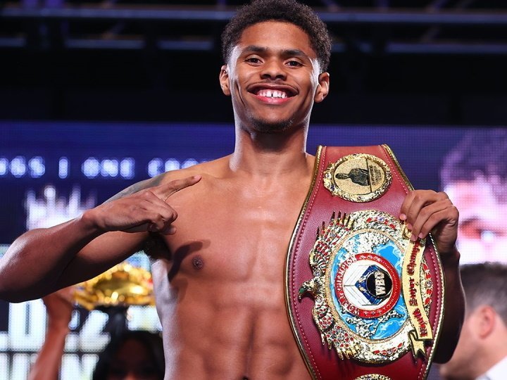 EverythingBoxi2's tweet photo. 🚨 THE PROBLEM SHAKUR STEVENSON HAD AT ZUFFA:

👀 Chris Mannix: "They found themselves in a position where there are fights that Zuffa, I think, would've been willing to pay for but other promoters were not willing to play ball. You've got all these other promoters out there who have really good fighters who had no interest in doing deals with Zuffa. And on that list is Raymond Muratalla — Zuffa wanted him, Top Rank wasn't about to let that happen. Gary Antuanne Russell — PBC not about to let that happen." [@MannixMoraPod]