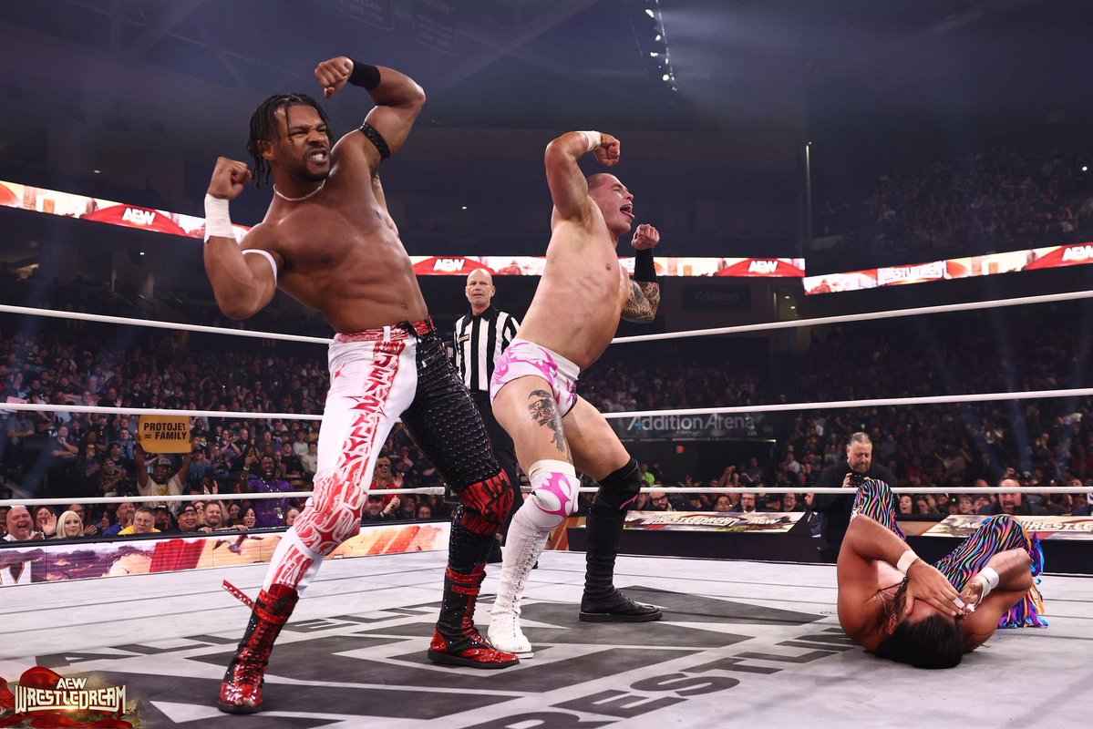 ProtostarIt's tweet photo. We are the biggest haters towards the young bucks and that's only because they keep taking opportunities.

We clearly would have been the winners if there wasn't any miscommunication. https://t.co/p0UrHM4gHV
