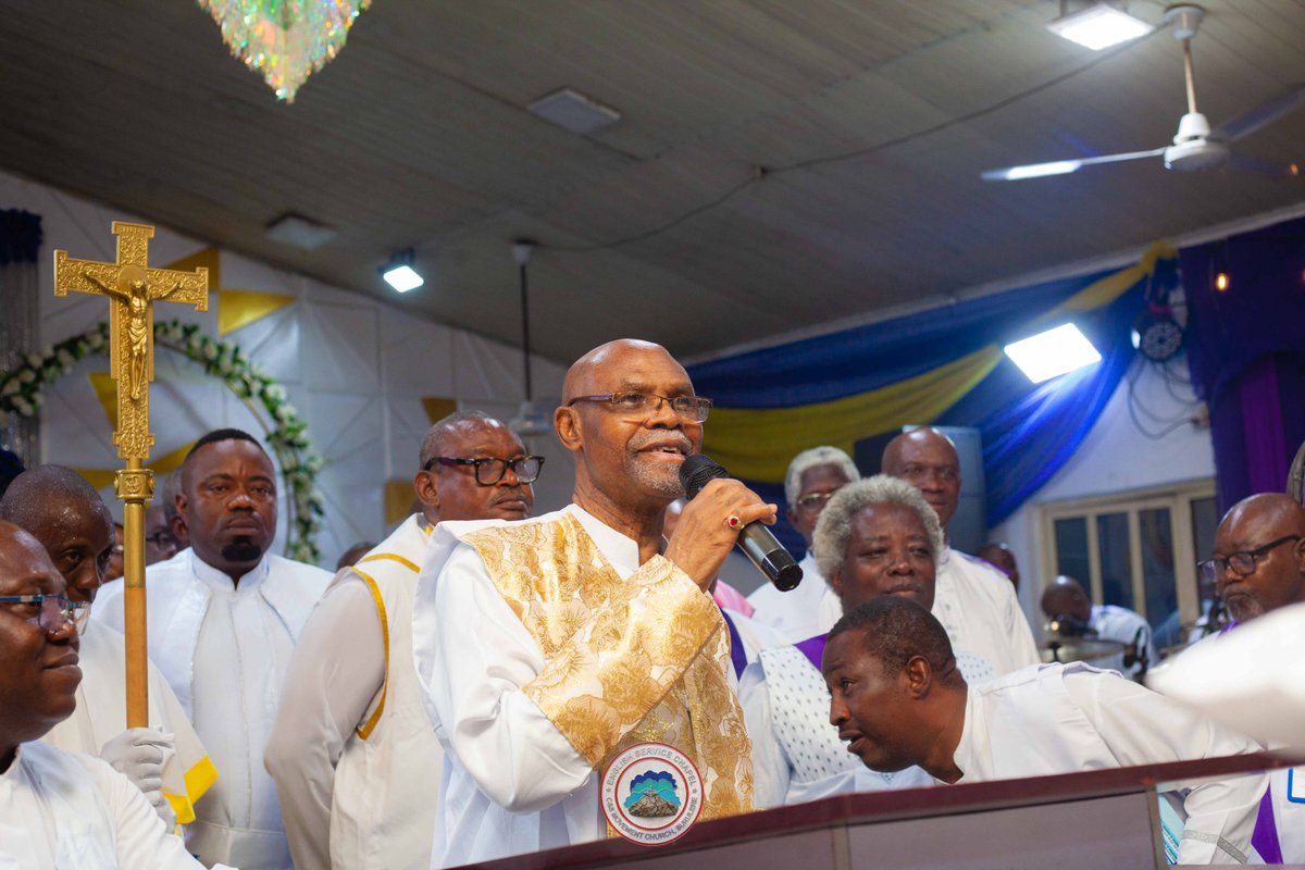 EnglishServiceC's tweet photo. It was a great honour to have the Incoming Baba Aladura of the Cherubim and Seraphim Movement Church Worldwide grace our 34th Anniversary and Harvest of Great Mercies with his presence. We are deeply grateful for this privilege.

#englishservicechapel
#csmcenglishchapel
#Ayonio https://t.co/vdSovhy8YT