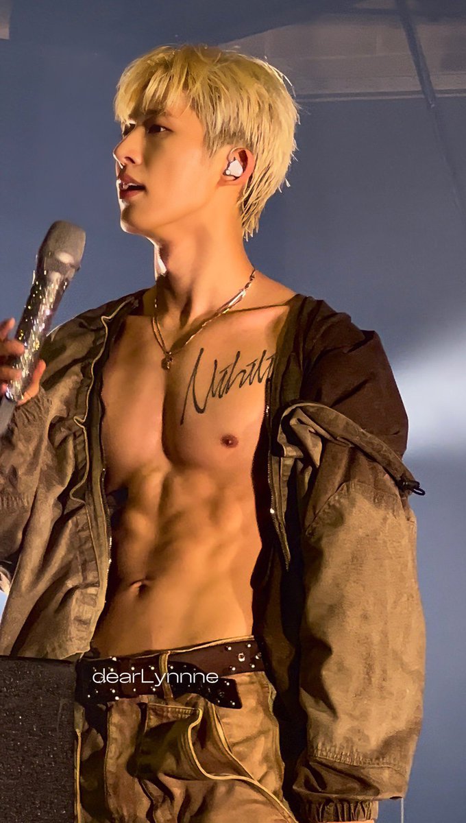 MyCosmosBI's tweet photo. 내 미래도 딱 유럽비아이만큼만 선명하고 탄탄했음 좋겠다 https://t.co/0vD4DpeXXm