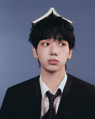 pannchoa's tweet photo. BOYNEXTDOOR's Myung Jaehyun in hot waters after he alleges Lee Kwangsoo only uses Bubble to "acquire customers" after he blew up on the platform
https://t.co/H3WSsJfkku https://t.co/uQiIIxz2WA