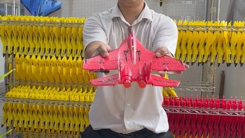 JuiceModel's tweet photo. Multiple bright colors for selection.
Light EPP foam, impact-resistant.
Perfect hobby toy for wholesale.
Contact us for bulk orders.
#RCFighterJet #RCPlaneFactory #ToyWholesale https://t.co/iQ21e40fDG