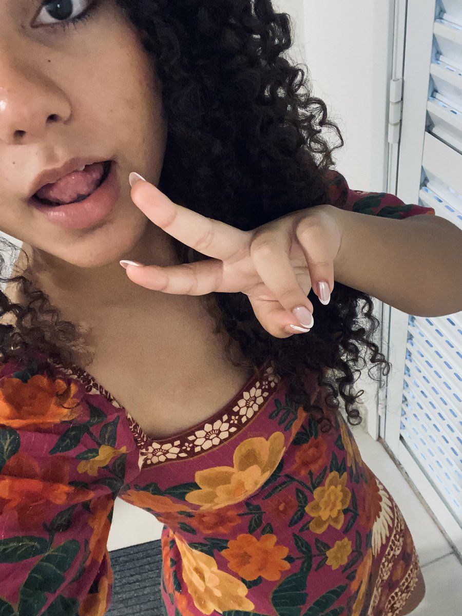 armycherry01's tweet photo. fotos que você receberia se namorasse comigo! https://t.co/YQaodBNjRD