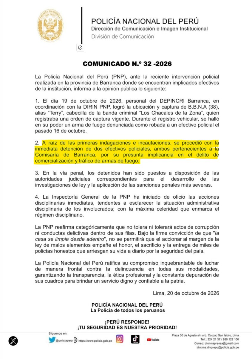sergiosanabria4's tweet photo. #OJO Escándalo policial. Detienen a dos efectivos policiales de la comisaría de Barranca por el presunto delito de comercialización y tráfico de armas de fuego. https://t.co/ZYtY4dRWYT