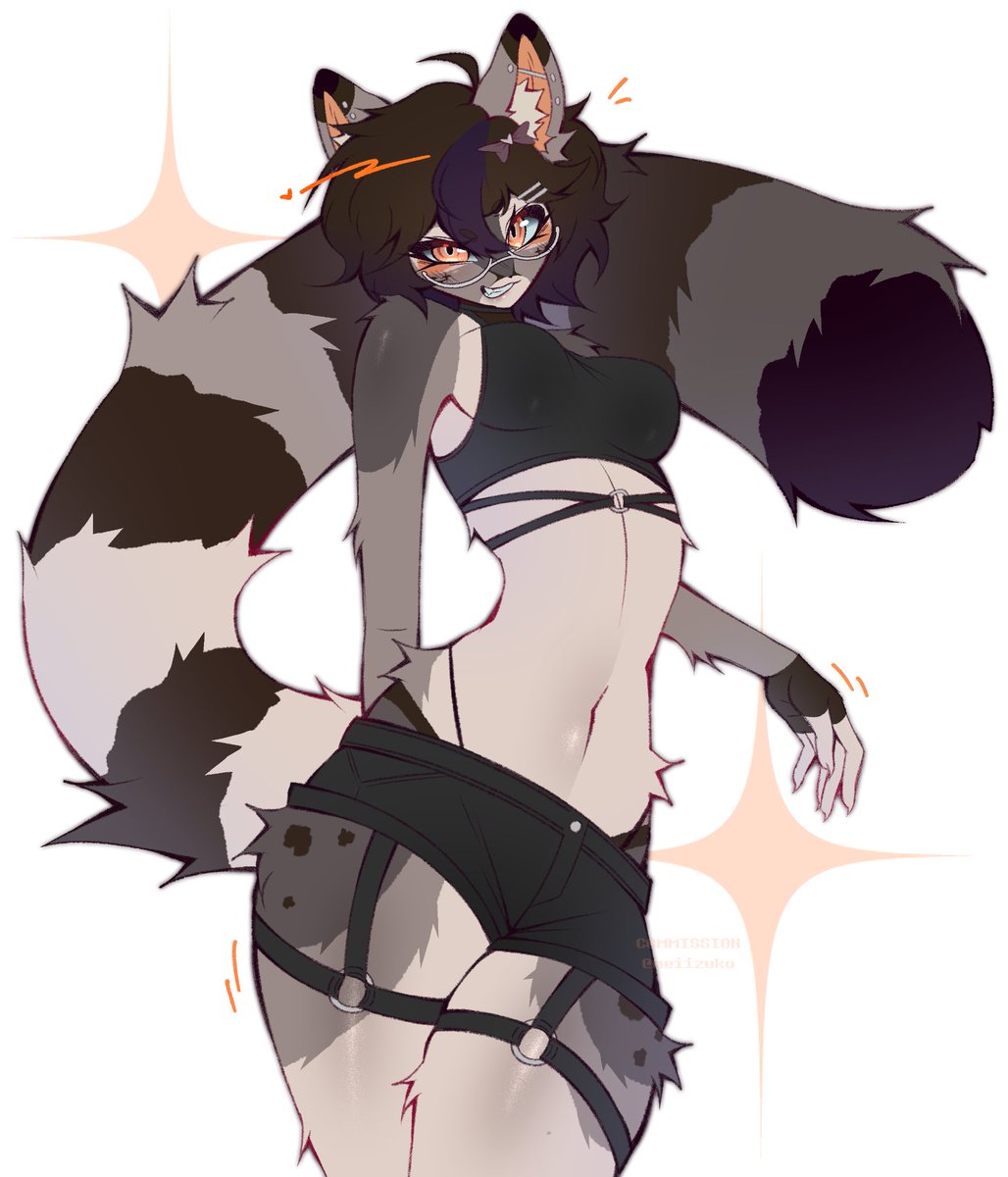 eviecoded's tweet photo. The "bad bitches at the crib" in question:

(🎨 @meiizuko_) https://t.co/s8nHBHi1aY