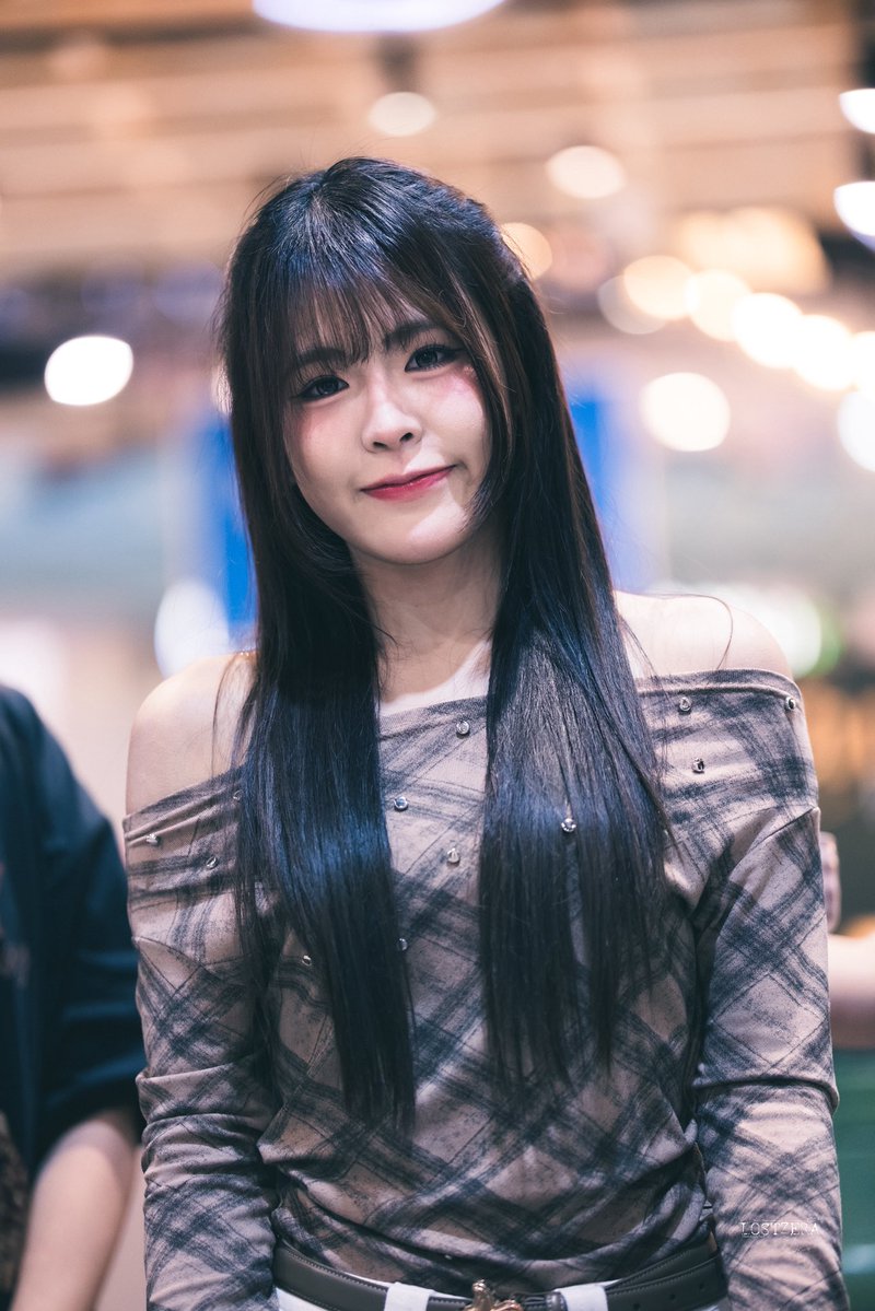 lostZera_'s tweet photo. เล็งเป้าหมาย  ล็อคเป้า เตรียมตัว  จู่โจม  🥺🥺🥺

#ArleeBNK48 https://t.co/1wsnv5b4wi