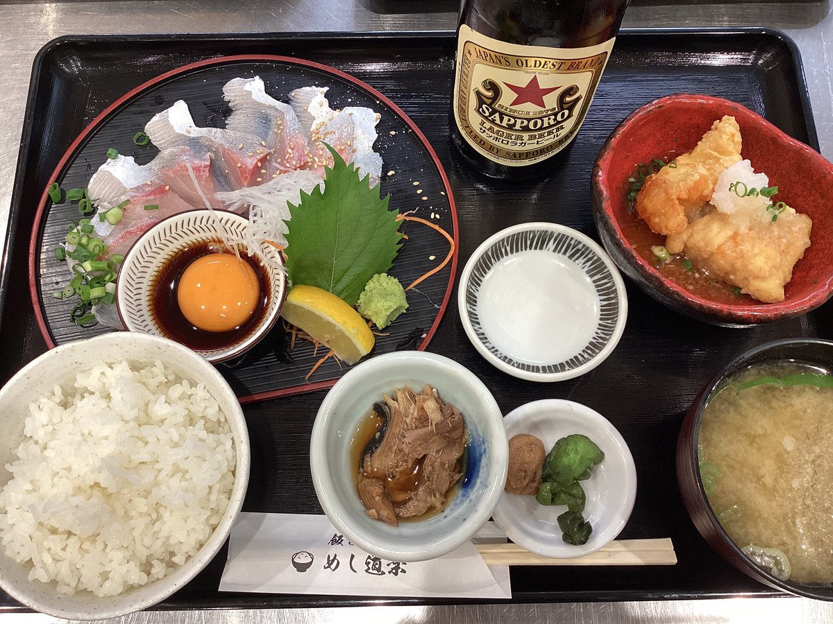 meshido_nerima's tweet photo. こんにちは😃

食堂めし道楽練馬店です✨
本日の日替わり定食は、【A.〈京都〉天然ヒラマサ刺身(黄身しょうゆ付)と大山鶏揚げ出し定食】または
【B.秋刀魚塩焼き定食】　　1390円です✨

数量限定！定食としてはもちろん、ちょい飲み&amp;一人飲みにも👌🍻

#練馬グルメ #練馬ランチ #練馬ディナー https://t.co/FVPC4TkA3F