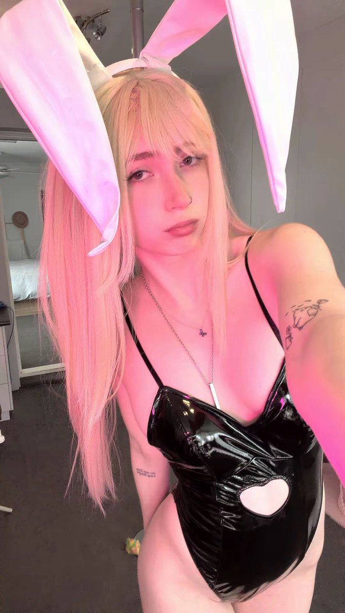akrasiajay's tweet photo. bunny marin 🐰 https://t.co/bXH0rmOGup