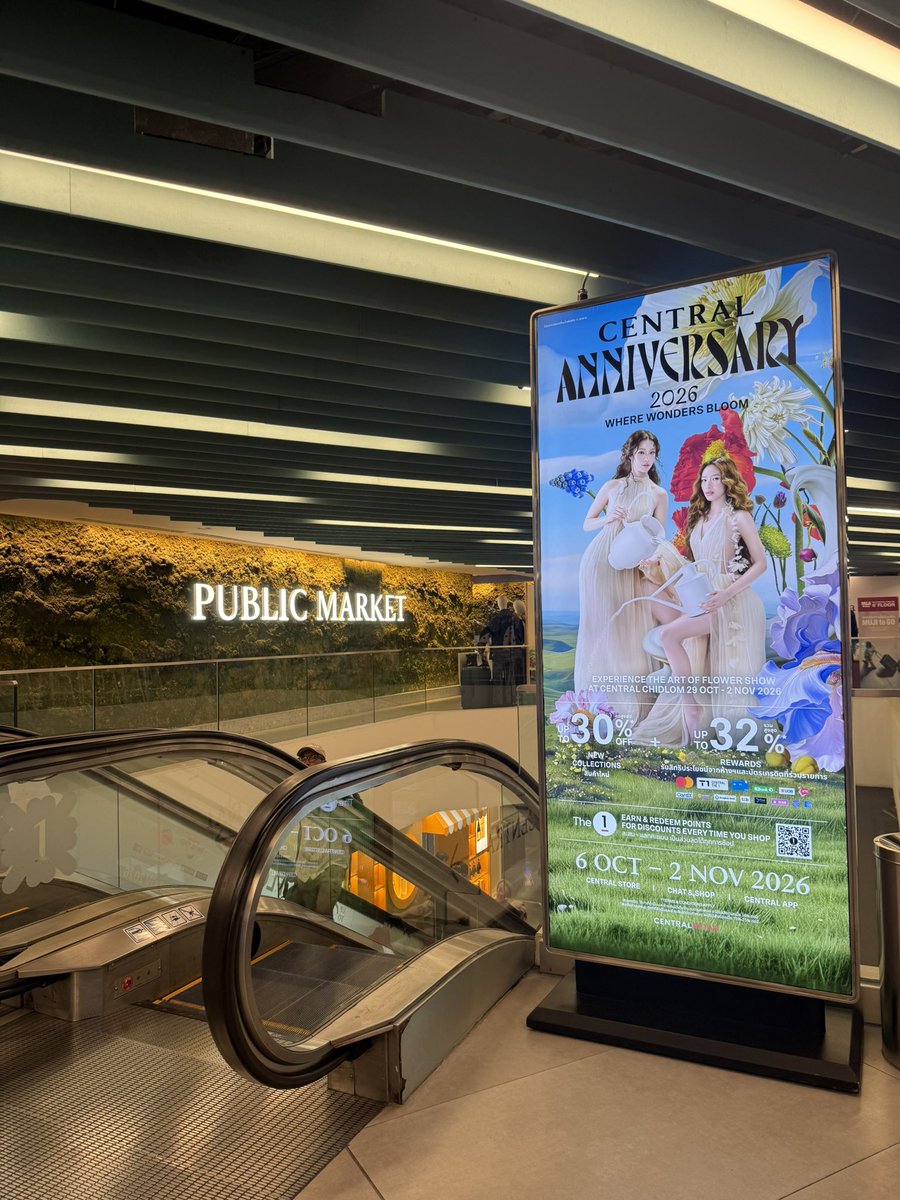kuromantic07's tweet photo. all around the central 😍

#CentralAnniversary2026 #WhereWondersBloom #NamtanFilm https://t.co/g6GCjw1BNr