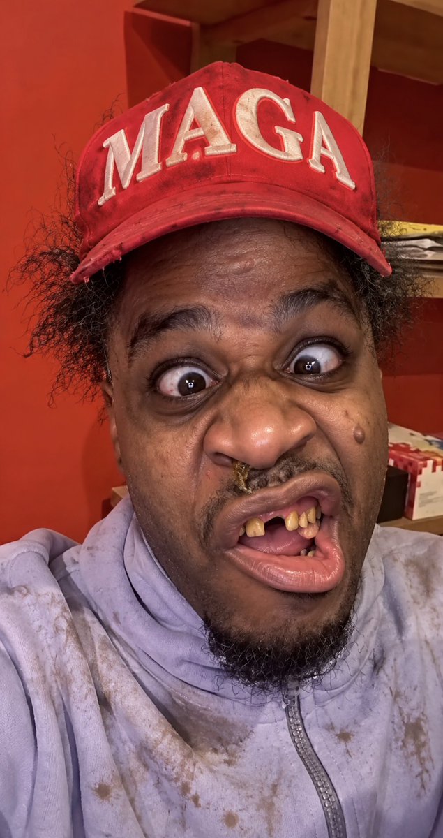 ACTREEL's tweet photo. @w_terrence This faggot https://t.co/FIt38yDTuE