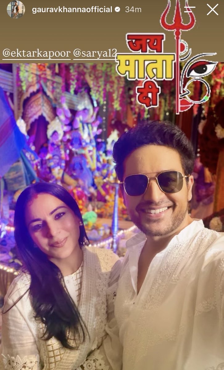sakshi_18_01's tweet photo. Wishing all the very best to @iamgauravkhanna and Shraddha for their Upcoming show
Jai Mata Di 🙏🏻
By the way they looking so good together 🥺😍❤️🔥
@iamgauravkhanna
#GauravKhanna
#KhannaKaKhaandaan #NewShowLaunchingSoon https://t.co/y1VSSGey4O