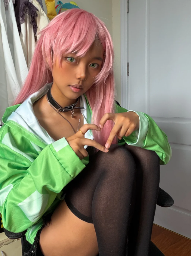 fgaegesgseg's tweet photo. 色黒女子のコスプレでもこーふんできます…？ https://t.co/AMzu5f6dFi