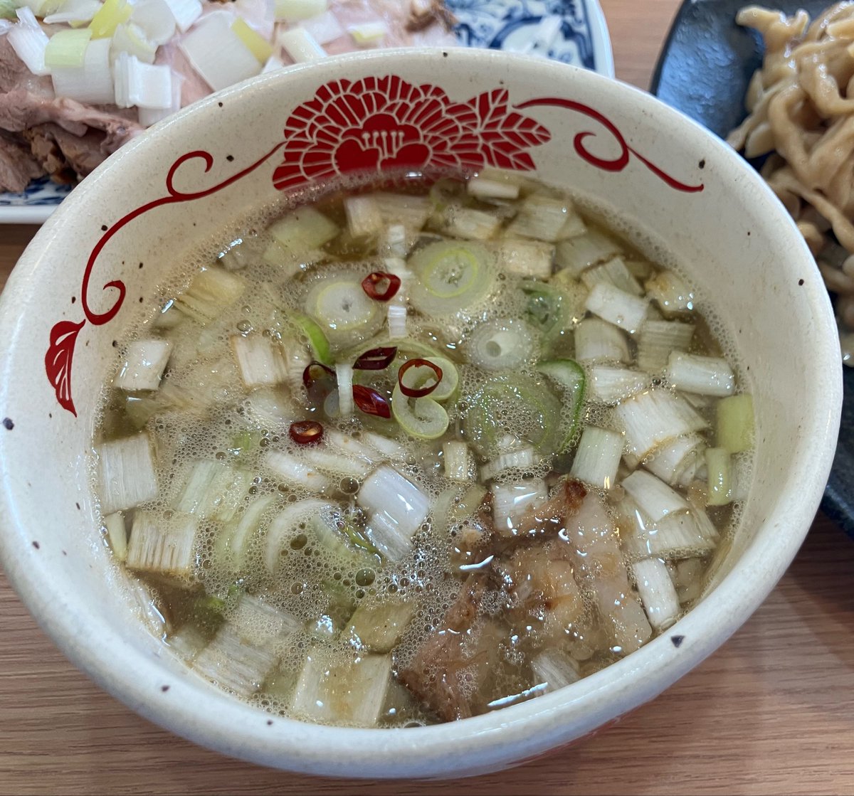 wytwmtwm's tweet photo. お初のとんちぼ

‥美味いなここ！！！！！！！！！ https://t.co/UBL29jMZl9