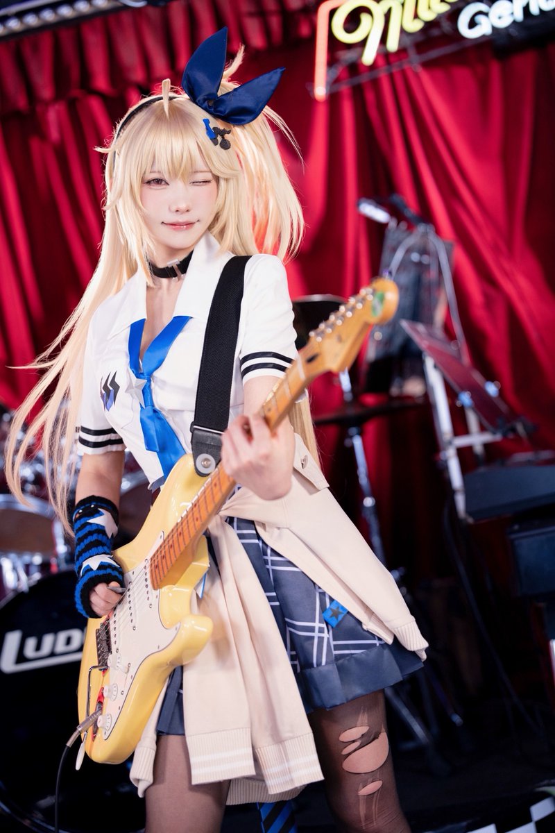 enako_cos's tweet photo. 明音凛と一緒に、最高のライブを楽しもう！🎶

#NTE #明音凛 #PR https://t.co/SSSnqB7YT7