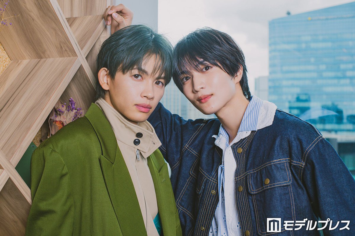 modelpress's tweet photo. ◤「青と碧」インタビュー後編💙💚◢

草川直弥の魅力は
「僕が1番知っている」知念英和が自負

撮影からプライベートまで
“気遣いの言動”続々✨
https://t.co/W9ys5qnBD2

「直弥さんが旦那さんだったらどれだけ幸せなんだろう」って、何度も思いました（笑）」 https://t.co/tdBfcpOHfD