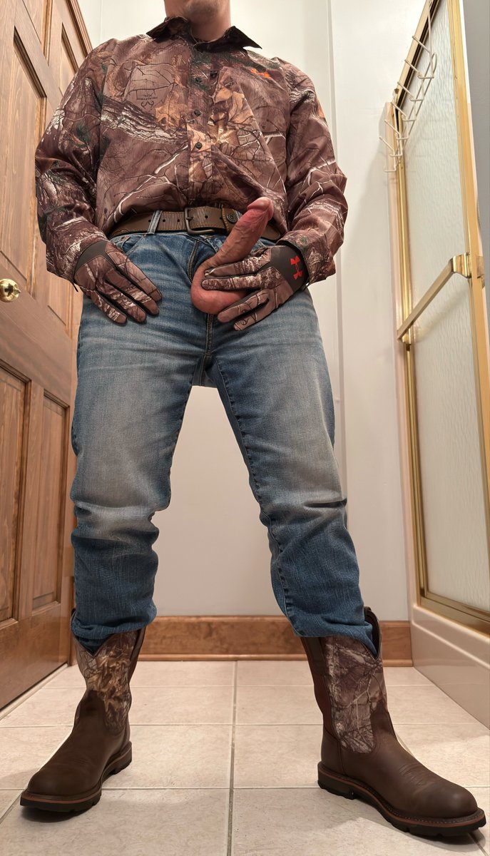 freedom_boners's tweet photo. Camo is sexy. Boots and jeans are too. I like showing off in all of the above - how about you? https://t.co/YSBXTETTUs