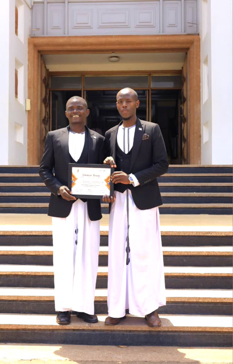 kashumbar's tweet photo. Kkiririza mu busobozibwo era nga omanyiddwa mukkyo nti n'abalala basobola okweesiga okukigguza kubanga wafuuka mukugu mukkyo.
Abaffe, omanyiddwa kukolaki obulungi.
#BugandaYiyoBugandaYange
#UOXBugandaRegion https://t.co/twRaX69Rcp