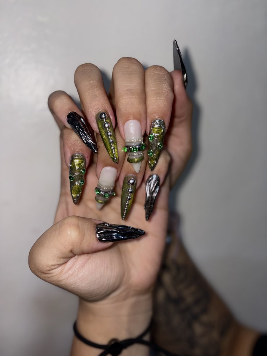 missbatyy's tweet photo. the new set i made 🫶🏻 https://t.co/IuUv2A0UTz