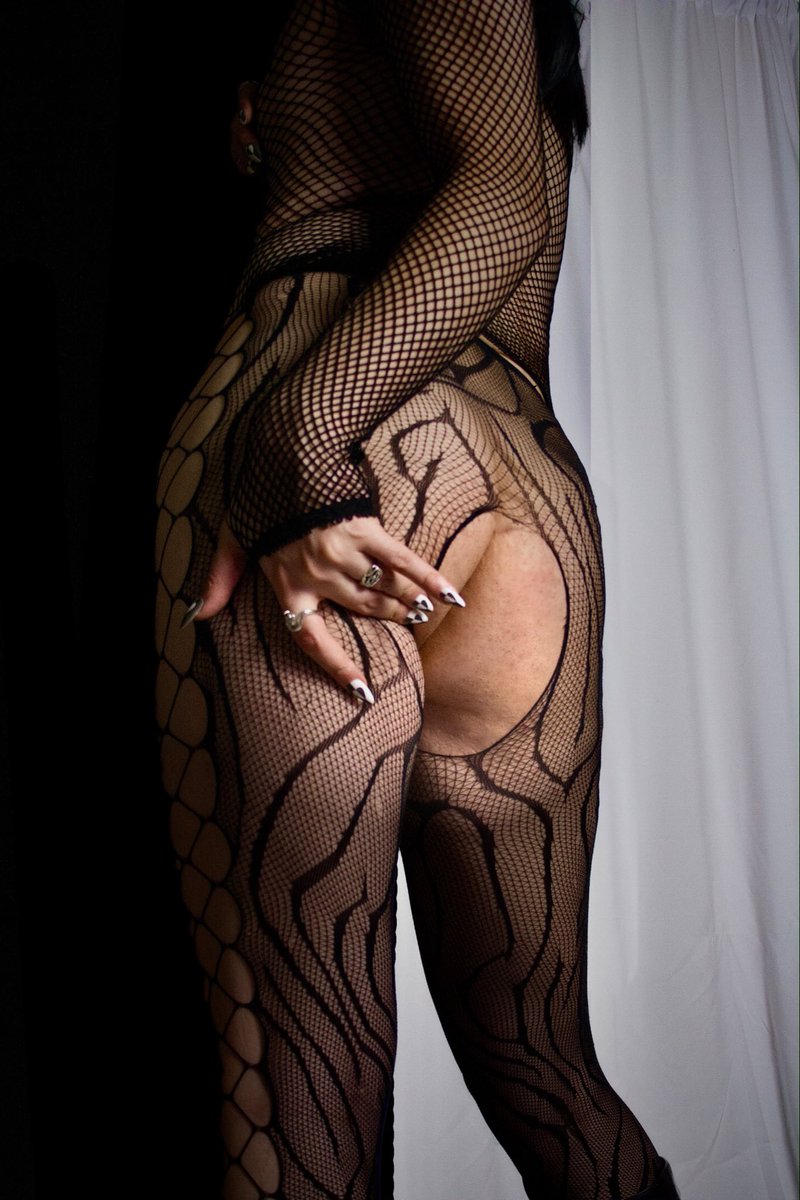 TS_Surrender's tweet photo. #trans #sissy #shemale #femboy #crossdresser #ass #dubai https://t.co/J8z5db3kvN
