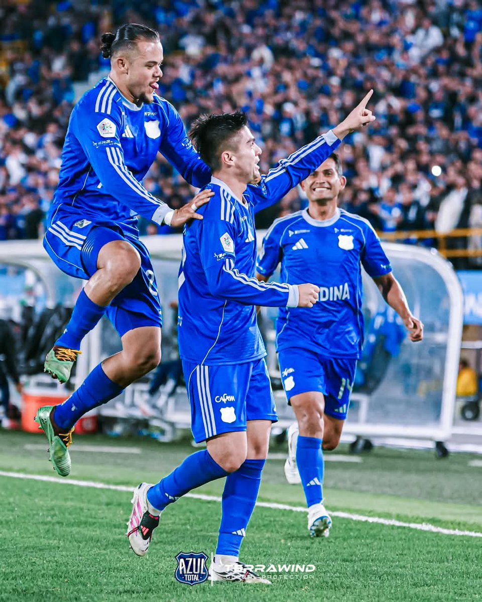 Azul_Total's tweet photo. ¡ERES LA LUZ QUE ALUMBRA MI VIDA, TE PIDO NO TE VAYAS APAGAR!Ⓜ️ 

Hay que seguir con esa confianza, Dani. 🔥💙 https://t.co/n2yiDiRuqR