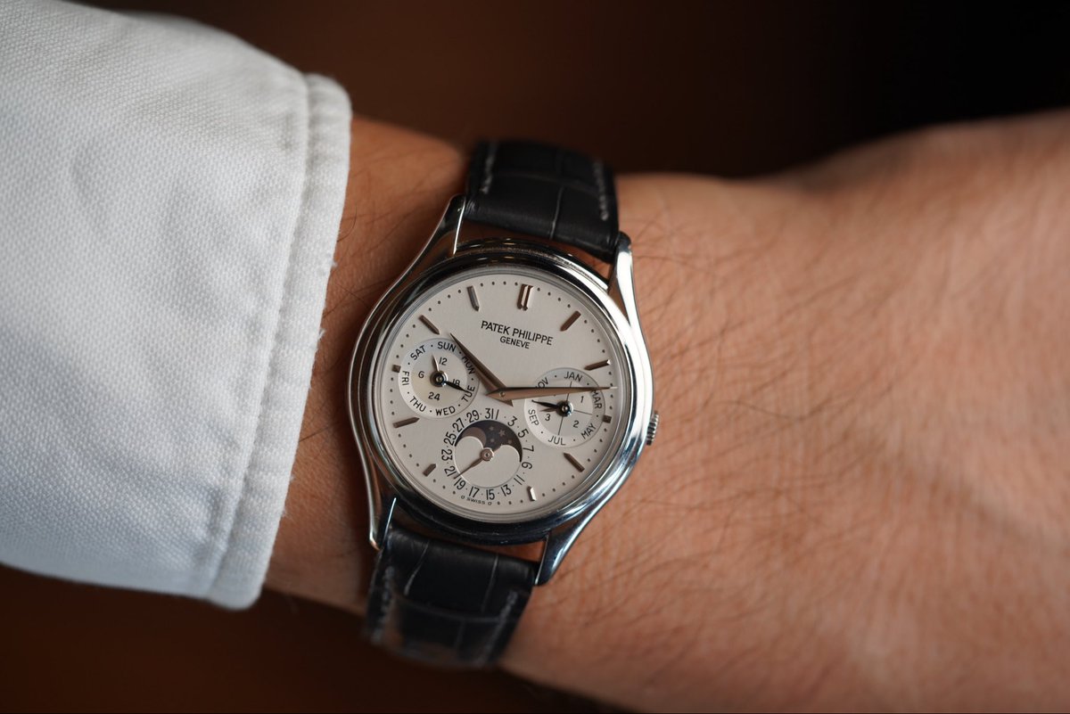 ericwind's tweet photo. An unpolished Patek Philippe perpetual calendar reference 3940P (platinum) from 2006 with original box and papers - one of the most elegant complicated watches ever made - available now on https://t.co/J1nkI0Y8qU https://t.co/l2Qe1vlFL3
