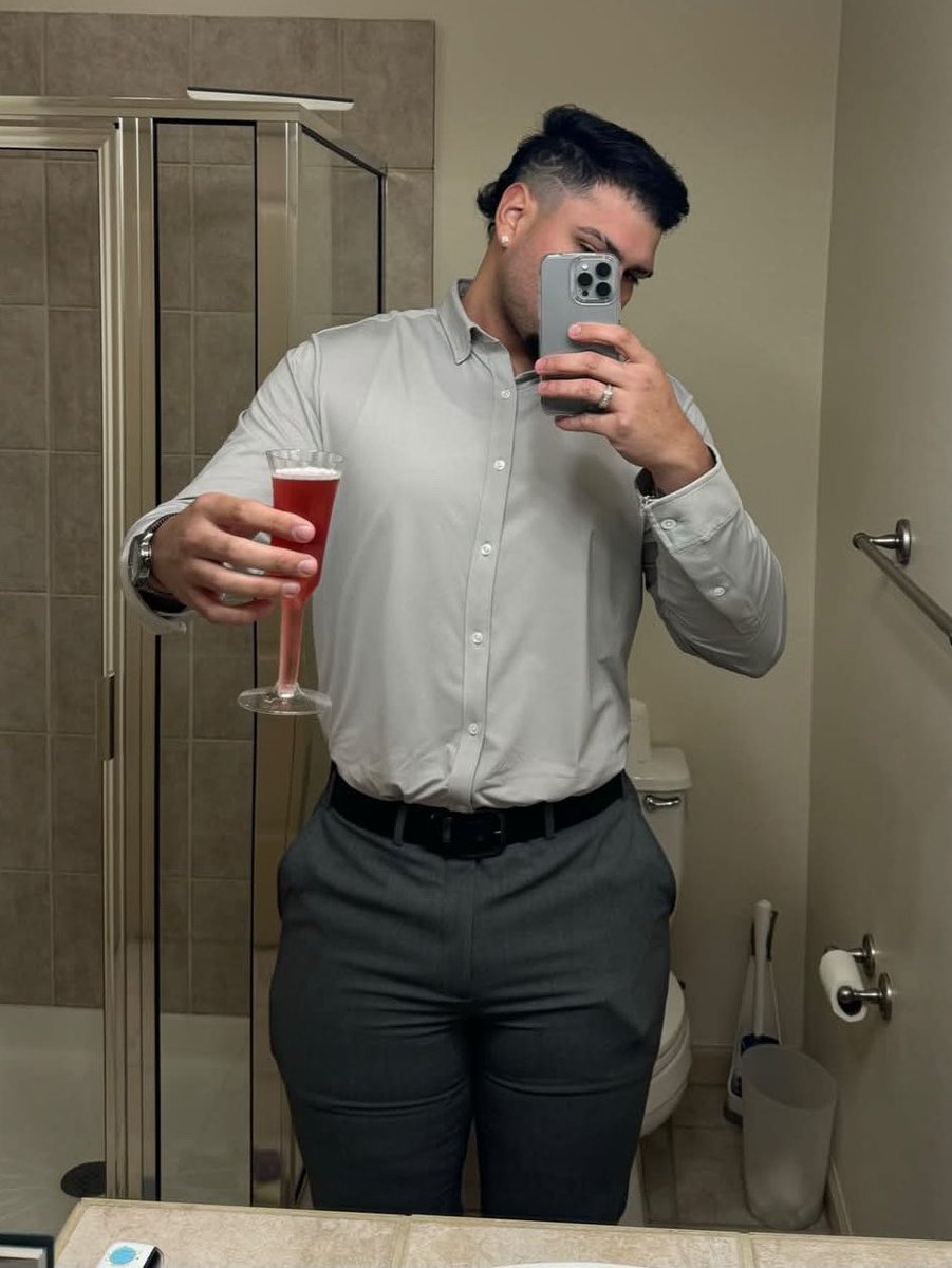 papiGHD's tweet photo. https://t.co/uGcxmKoxWz😈😈🍆🔥 https://t.co/DOLZ66xkT6